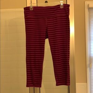 Athleta workout capri - large (worn 3x)